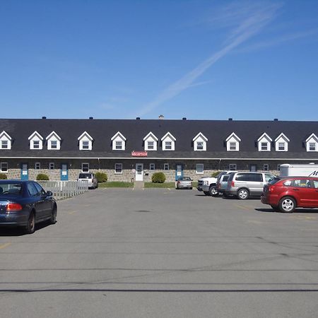 Motel Grande Ile Salaberry-de-Valleyfield Dış mekan fotoğraf