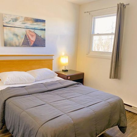 Motel Grande Ile Salaberry-de-Valleyfield Dış mekan fotoğraf