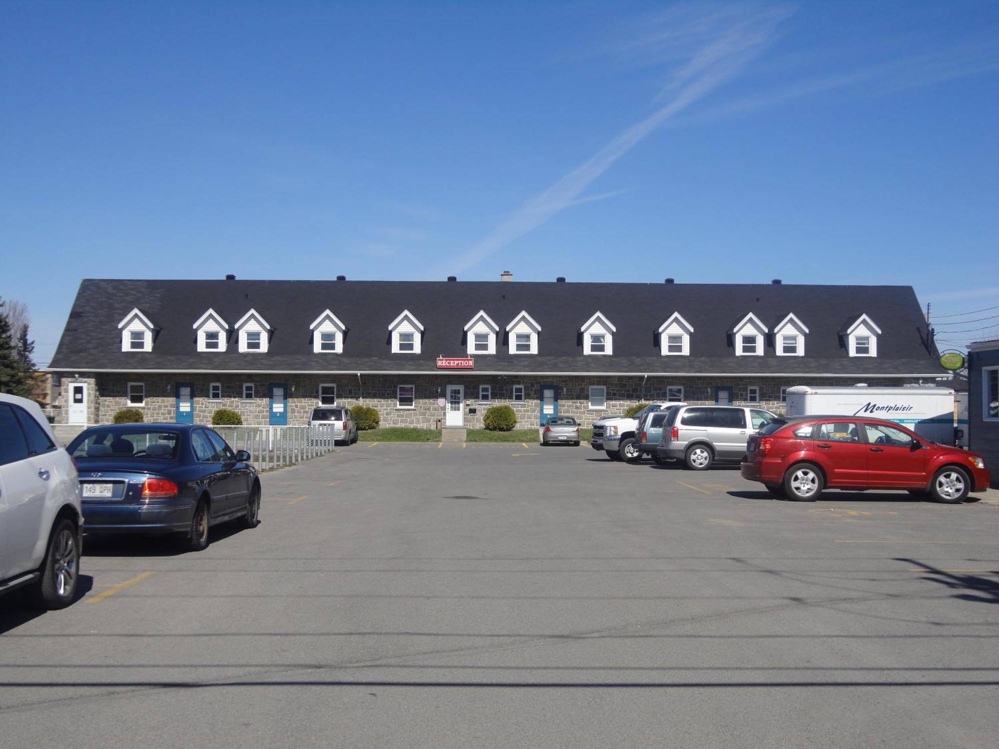 Motel Grande Ile Salaberry-de-Valleyfield Dış mekan fotoğraf