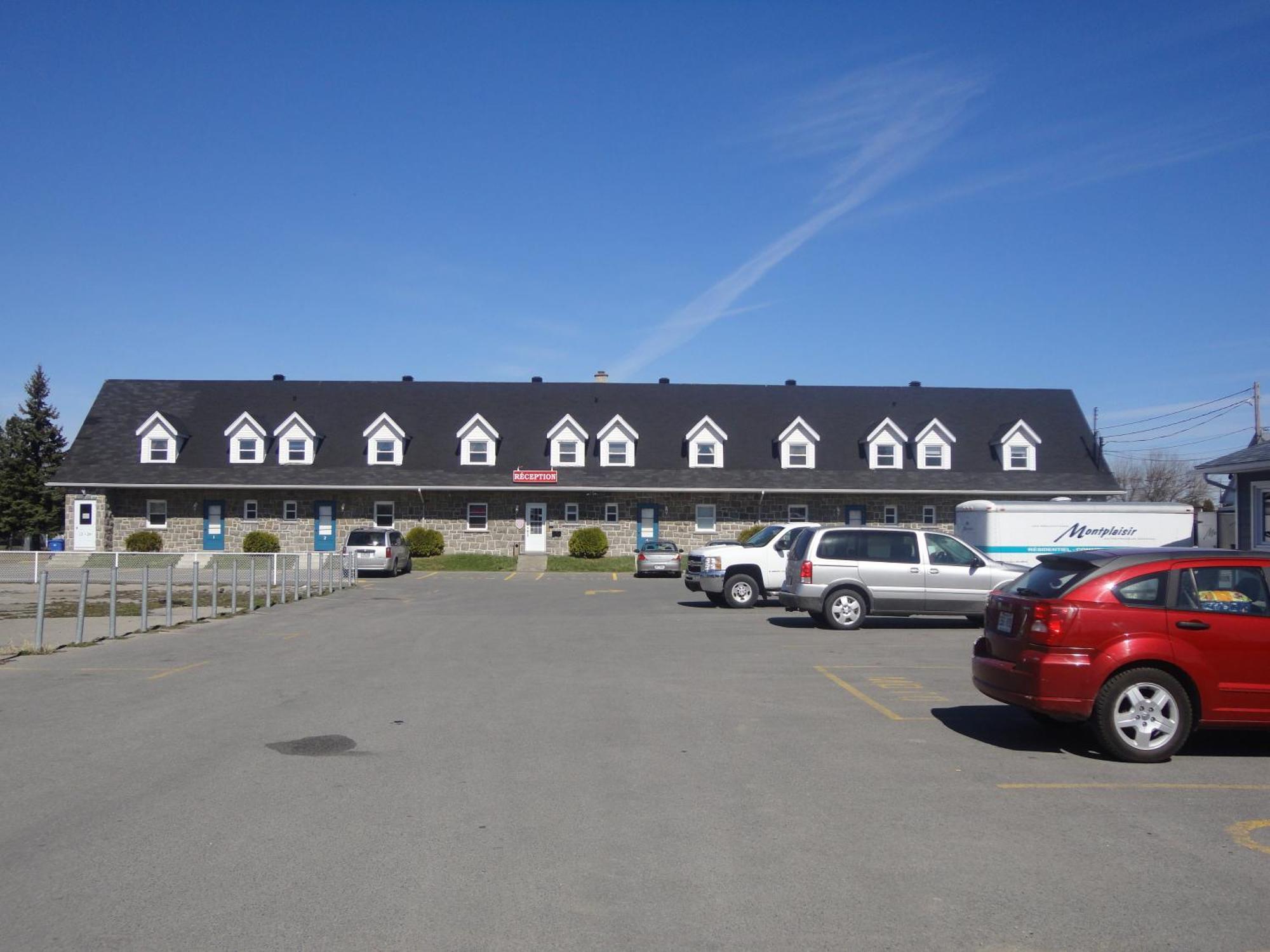 Motel Grande Ile Salaberry-de-Valleyfield Dış mekan fotoğraf