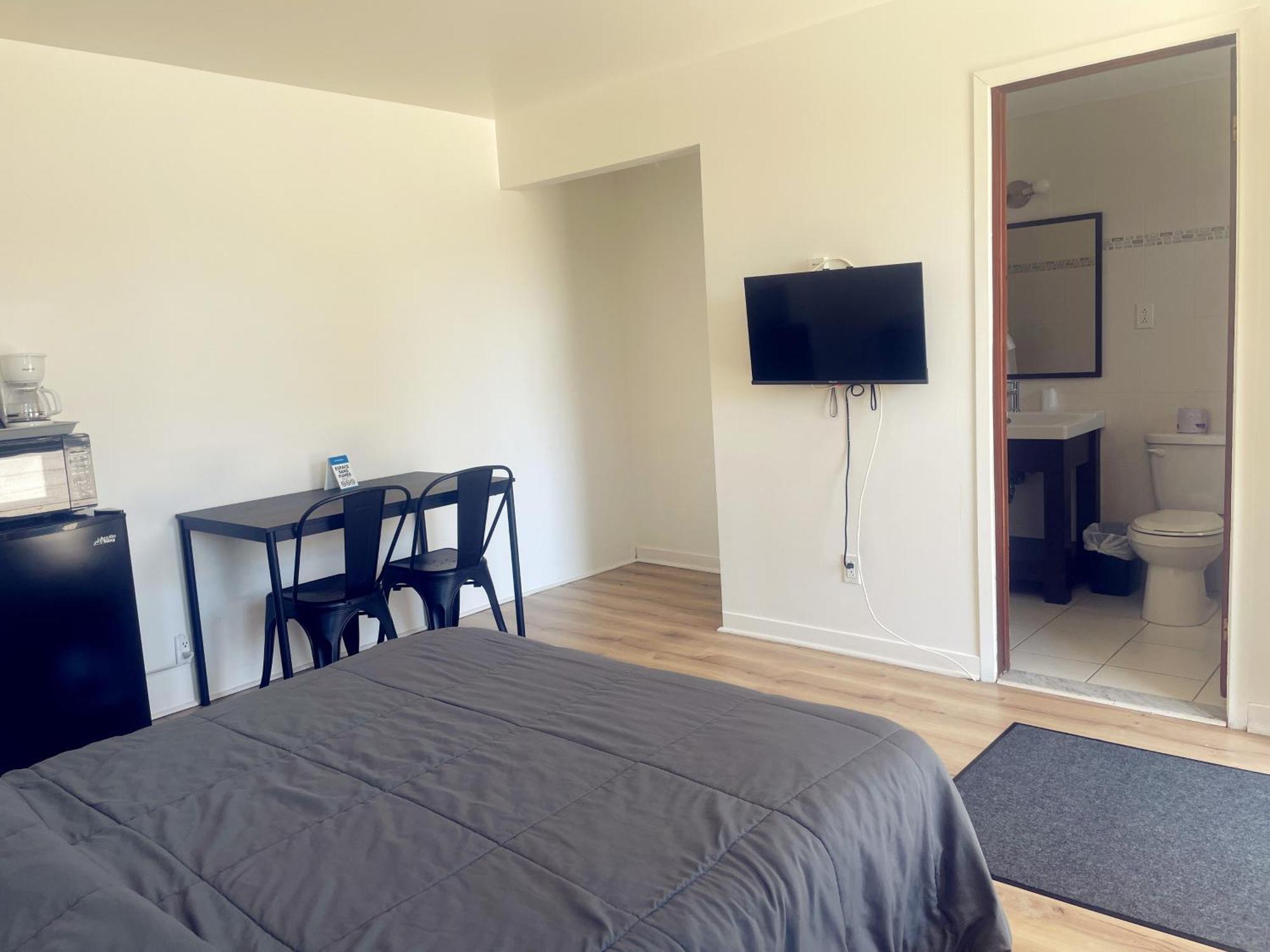 Motel Grande Ile Salaberry-de-Valleyfield Dış mekan fotoğraf