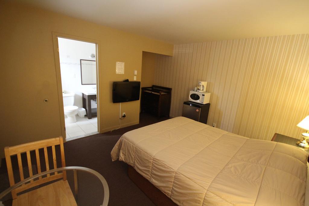 Motel Grande Ile Salaberry-de-Valleyfield Dış mekan fotoğraf